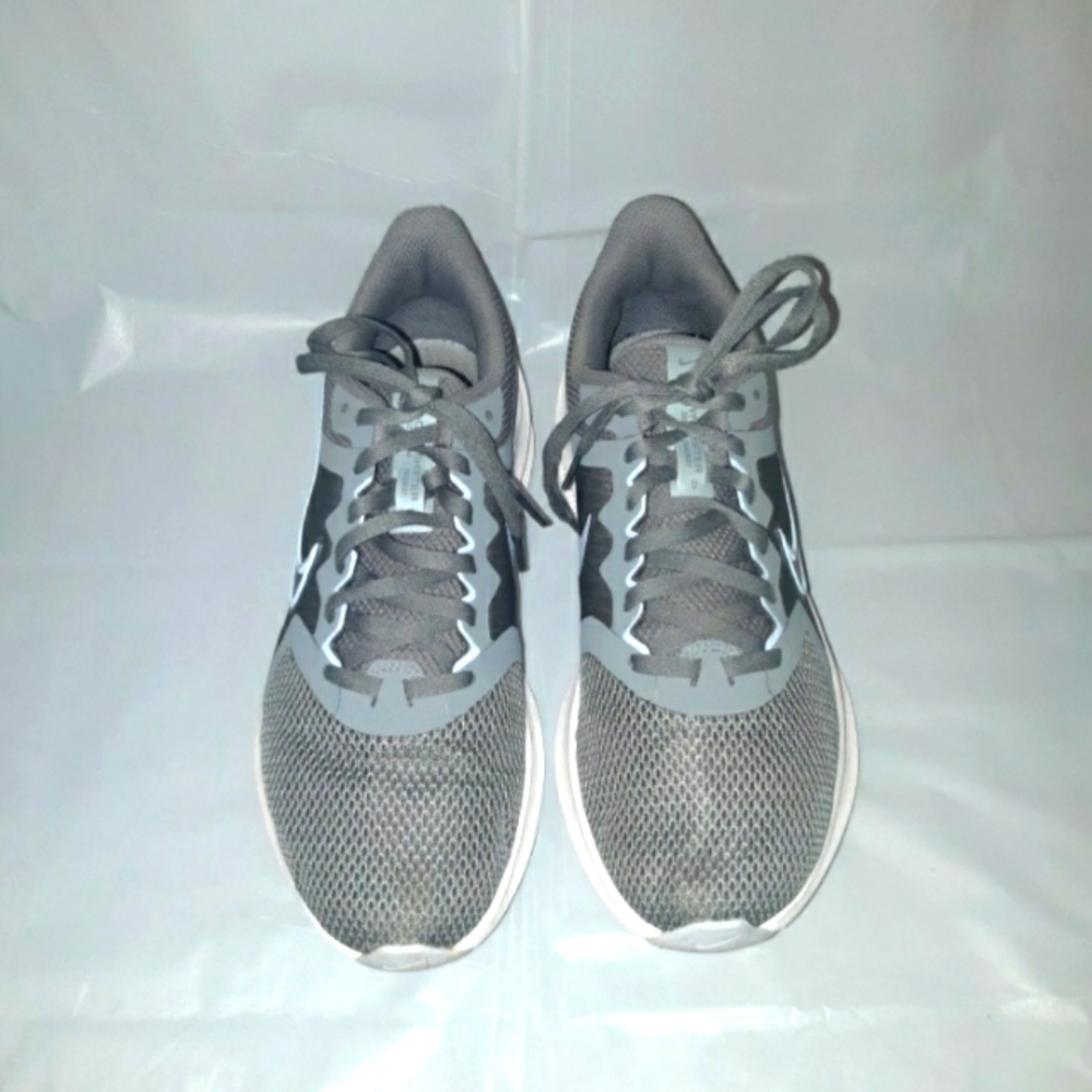 Nike Downshifter Womens 8.5